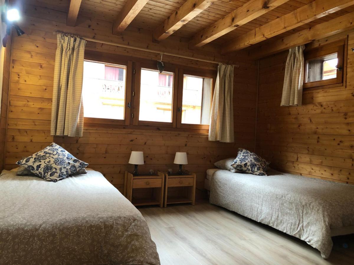 Central Hostel Châtel Exteriér fotografie