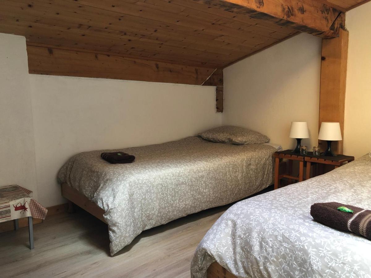 Central Hostel Châtel Exteriér fotografie