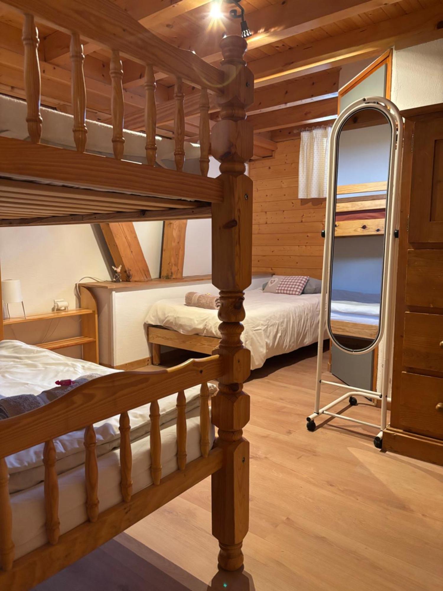 Central Hostel Châtel Exteriér fotografie